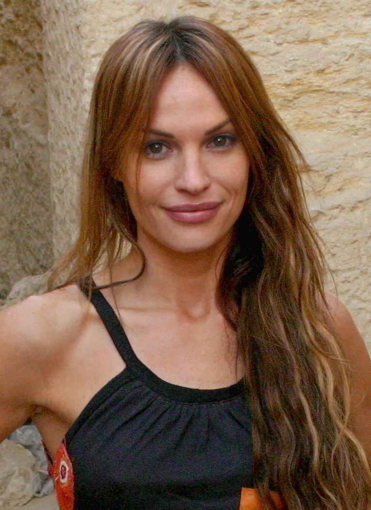 annie merrill recommends images of jolene blalock pic