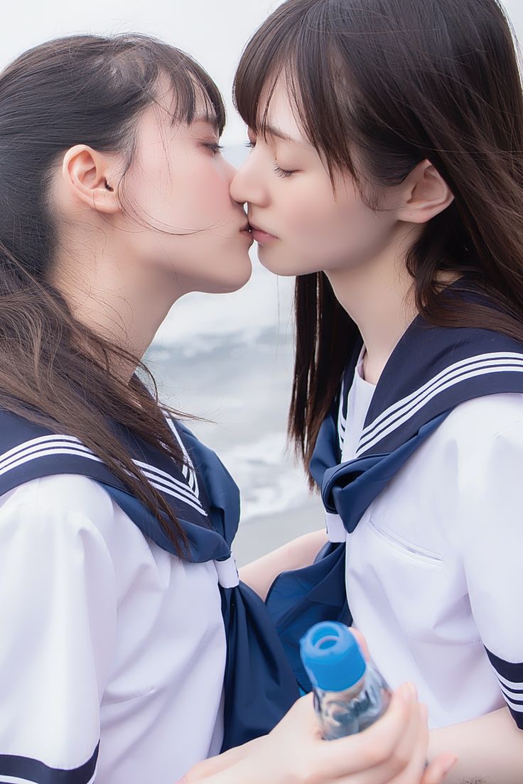 bianca freitas share hot asian girls kissing photos