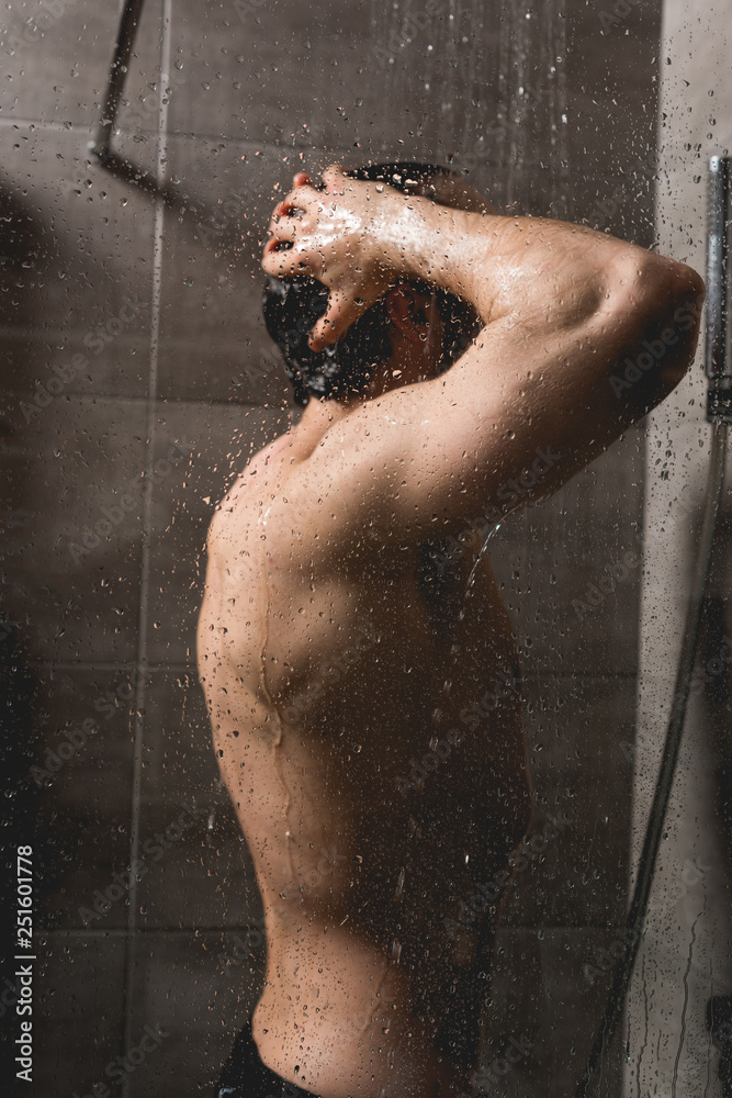 aaron decock recommends men in shower naked pic
