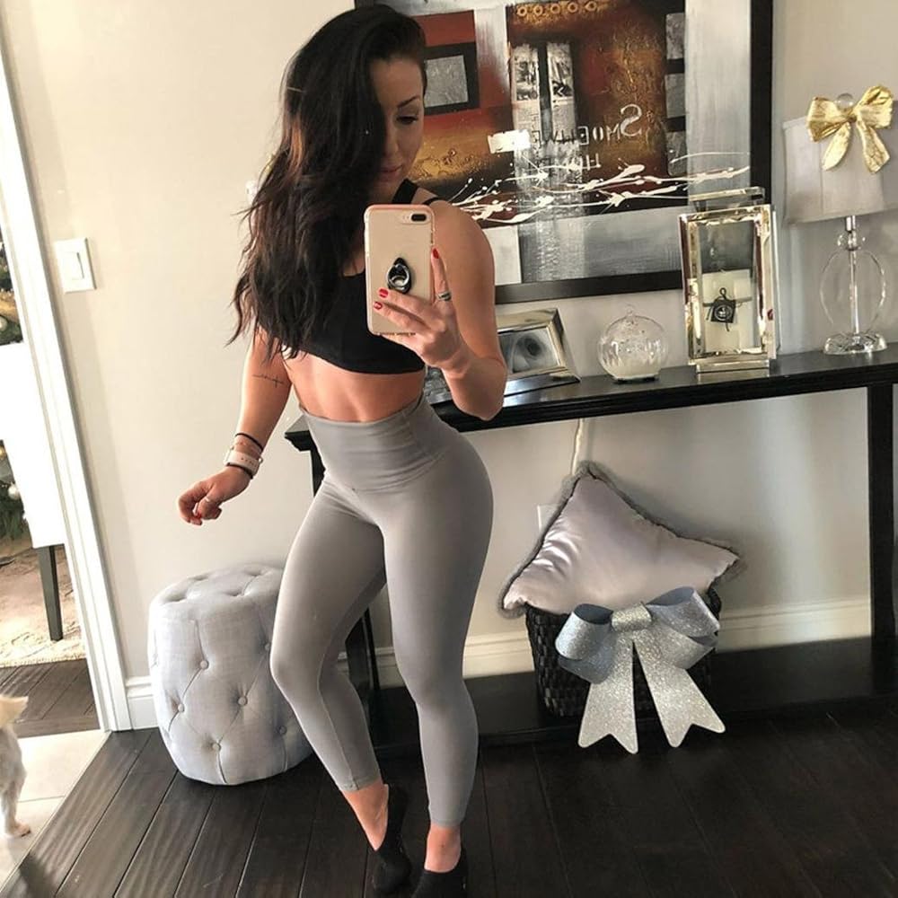 brenda boutte recommends Sexy Yoga Pants Selfie