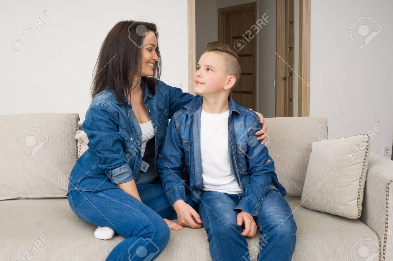 donna gamez recommends mom and son on couch pic