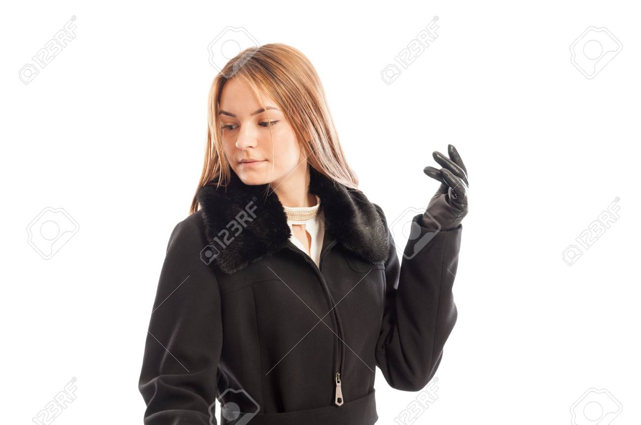 dalton holder recommends ladies wearing leather gloves pic