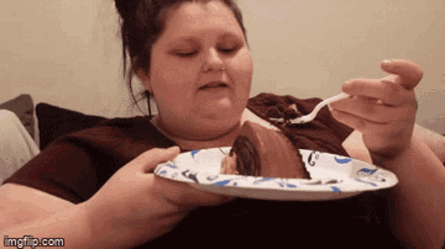 Fat Girls Eating Cake a fuck