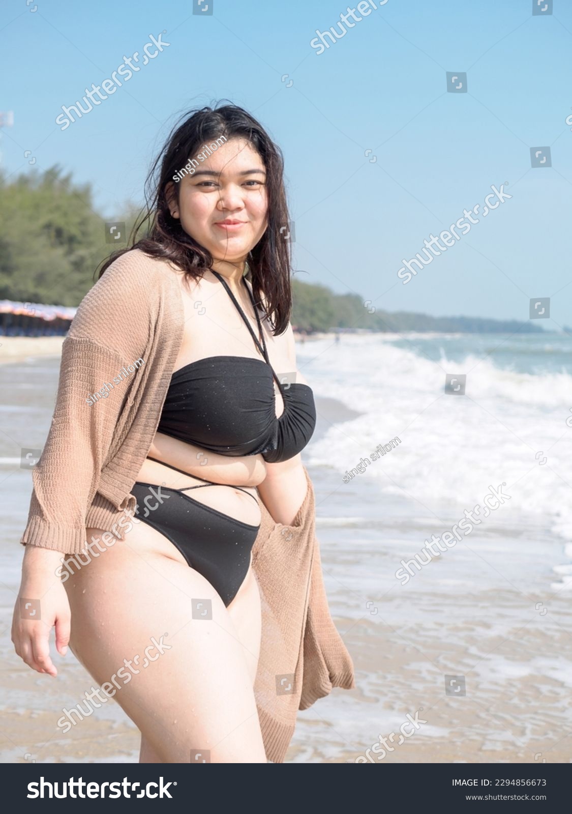 sexy chubby asian women