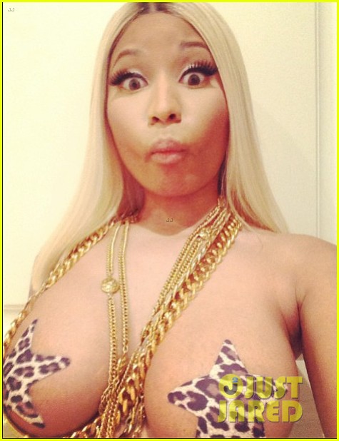 christina ludtke recommends Nicki Minaj Huge Boobs