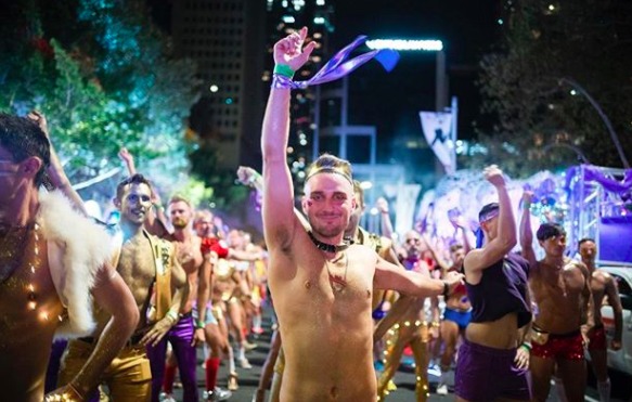 david backlund recommends mardi gras naked pics pic