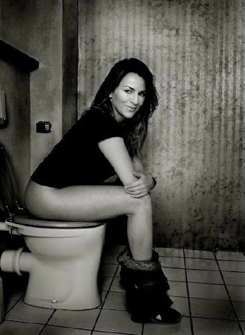 brandon rakowski add photo hot women on the toilet