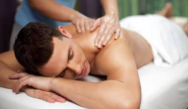 darren lockwood recommends Full Body Massage Asian