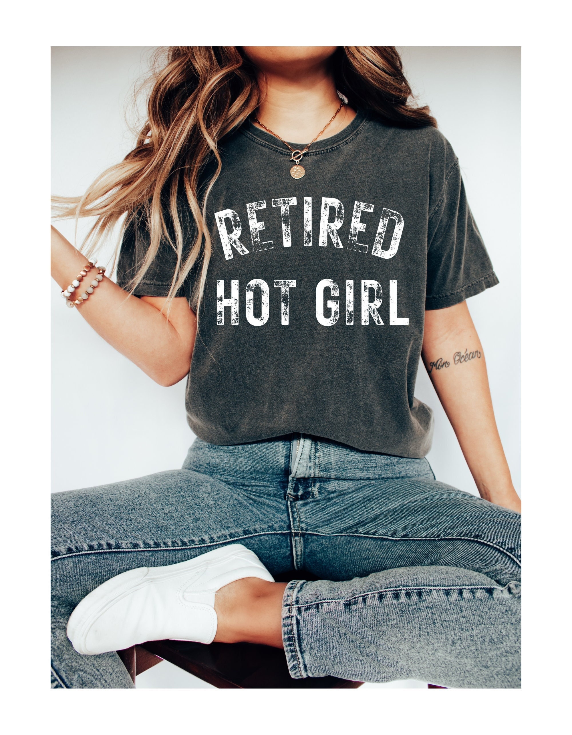 desy irawati recommends Hot Girls In Tshirts