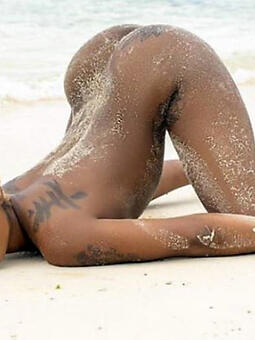 anthony chanez recommends nude ebony beach tumblr pic