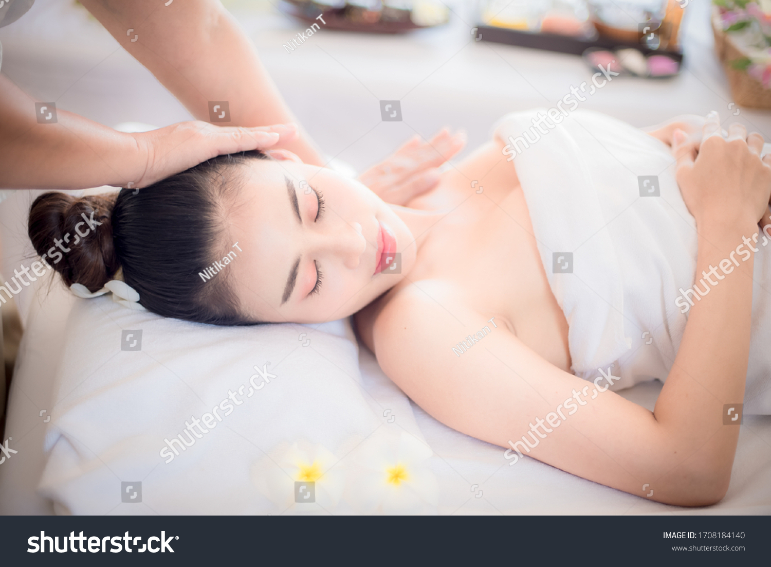 andrew suzanne share full body massage asian photos