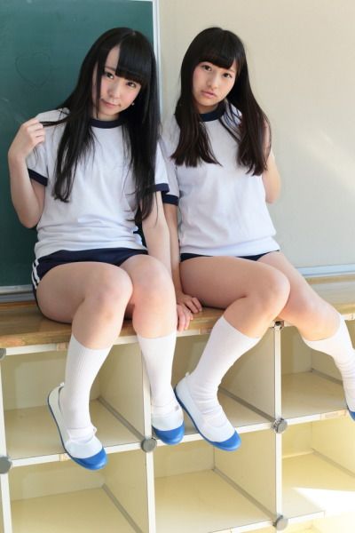 deejay rodriguez recommends Japanese Schoolgirl Bent Over