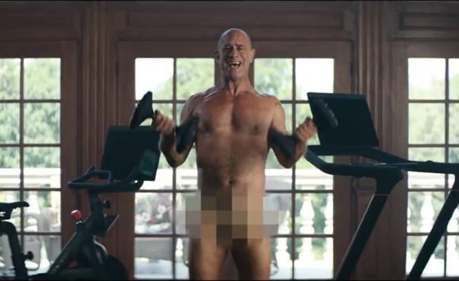 dave du toit recommends Christopher Meloni Naked Pictures