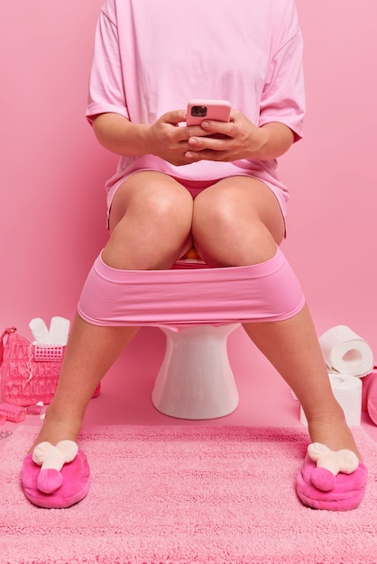 Pictures Of Women Pooping shower ad