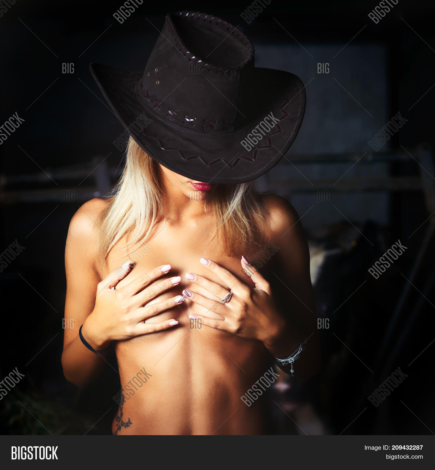 Best of Naked girls in cowboy hats