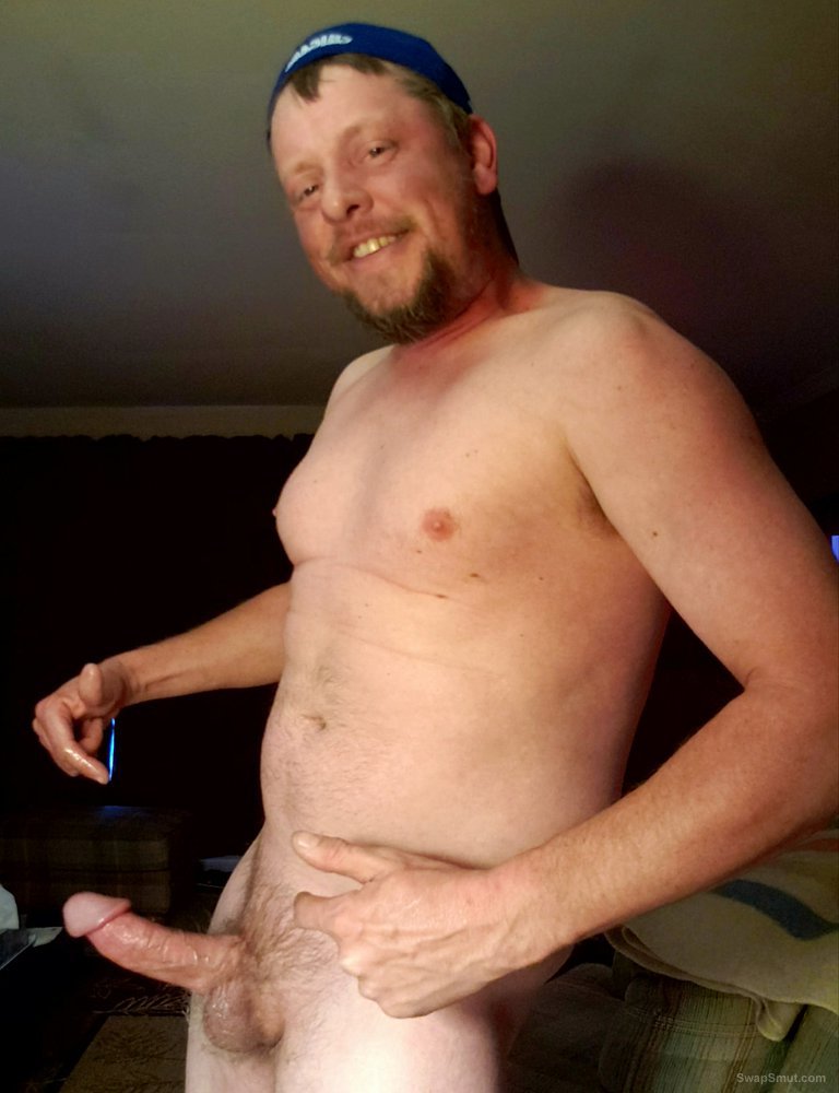 chris pauze recommends men showing off cock pic