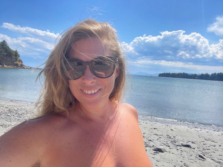 carolyn mattox recommends Beautiful Nudes On The Beach