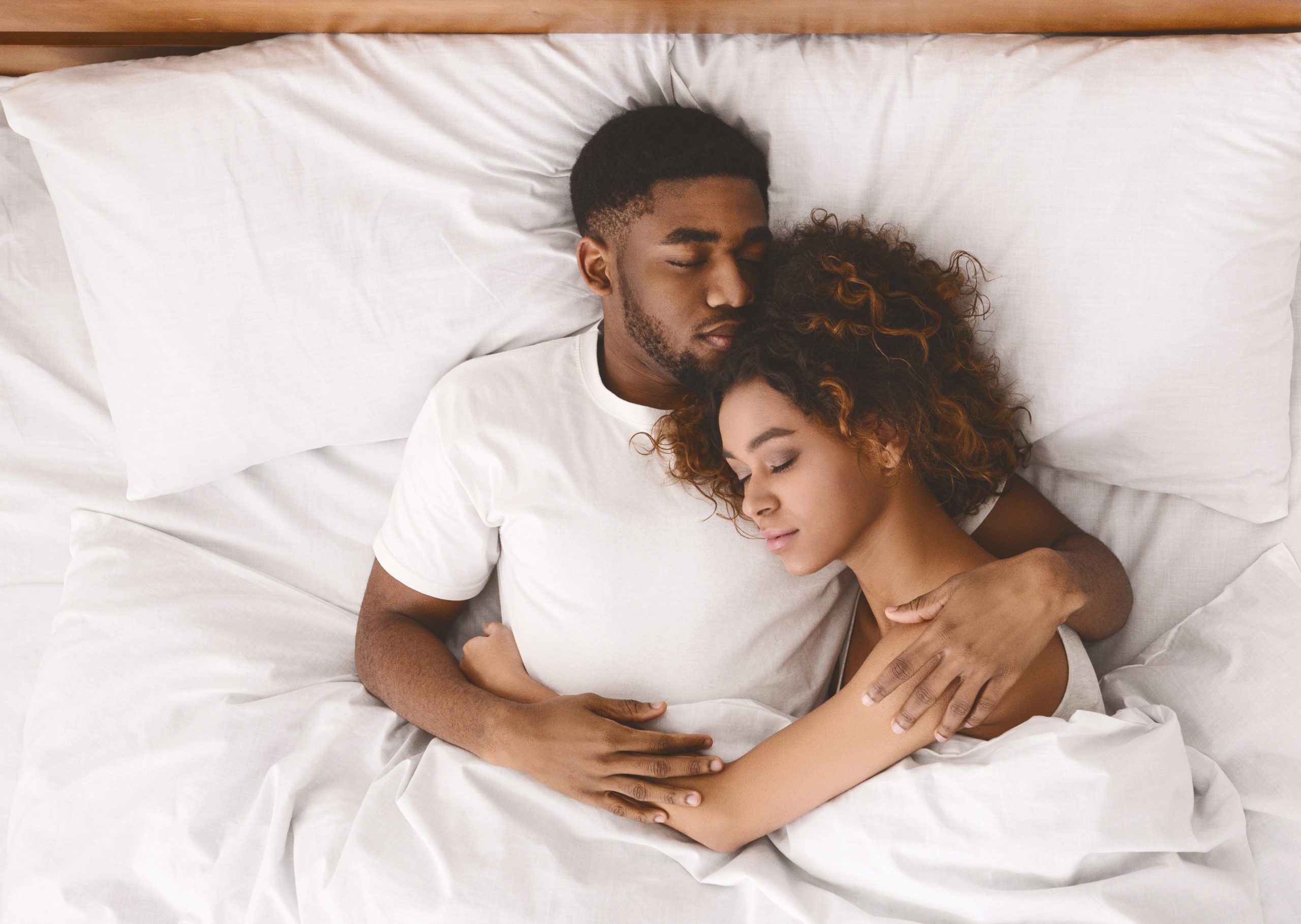 Best of Couples spooning in bed