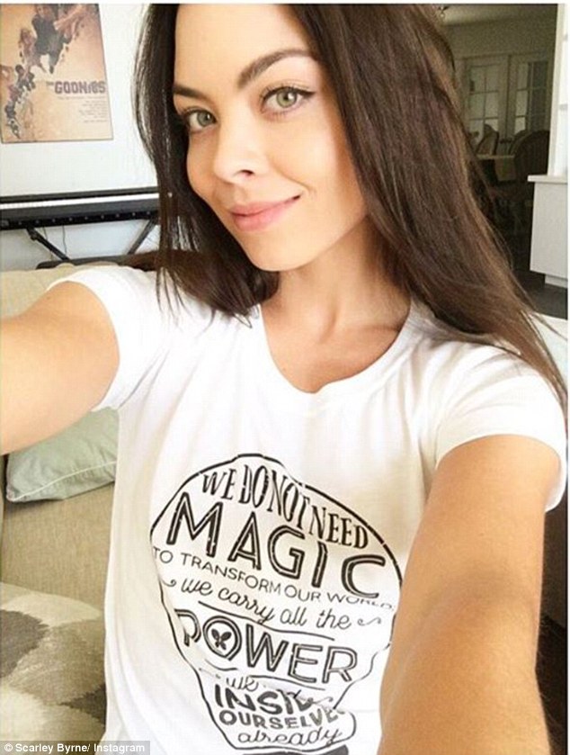 cap ahab recommends scarlett byrne hot pic