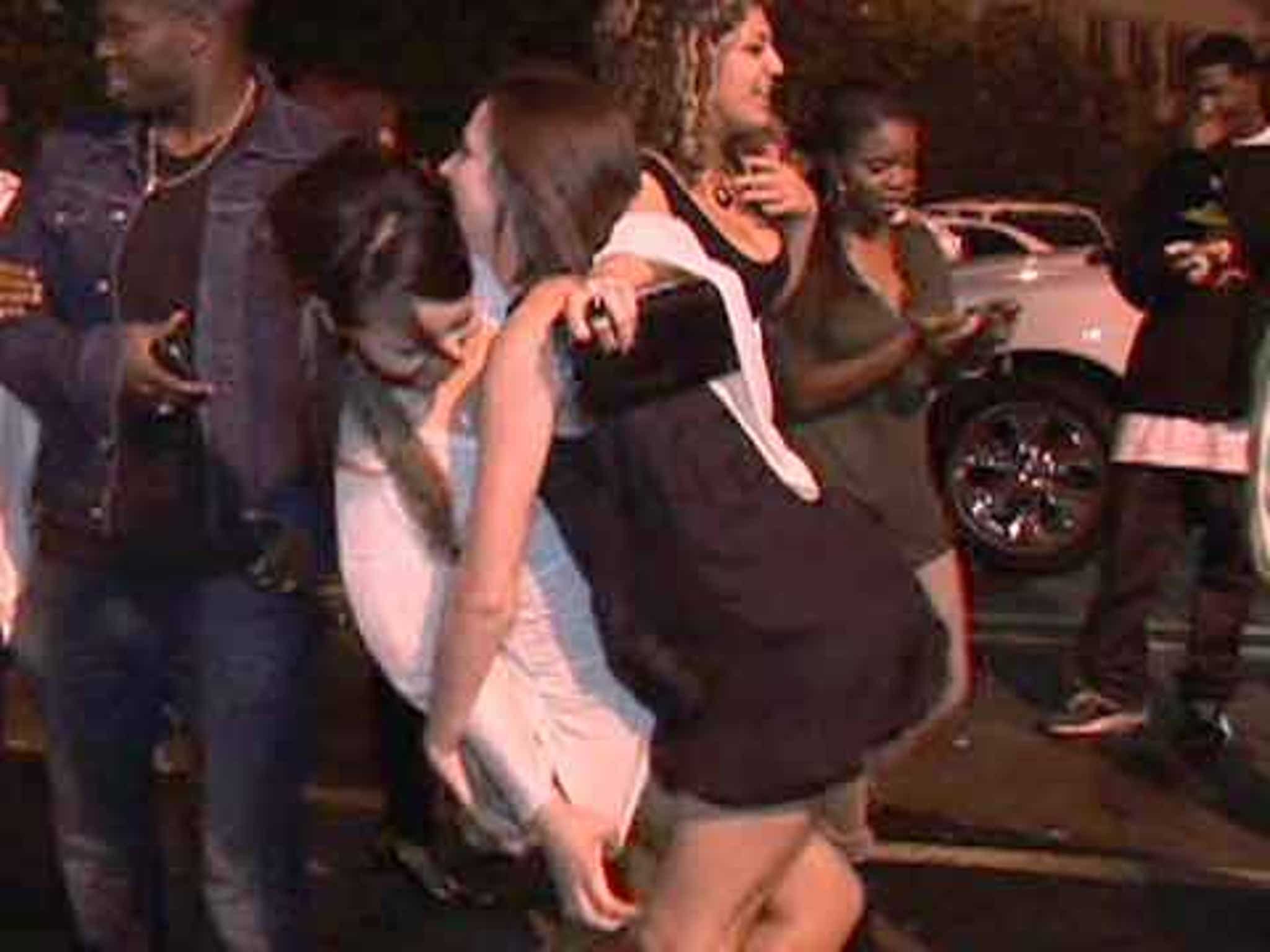 cedric ramos share drunk girls showing all photos