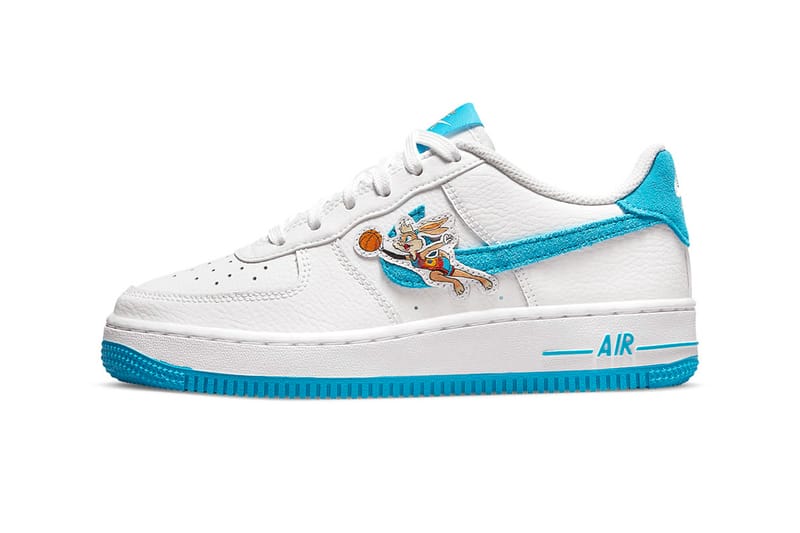 brandonn roberts recommends air force 1 squeak pic
