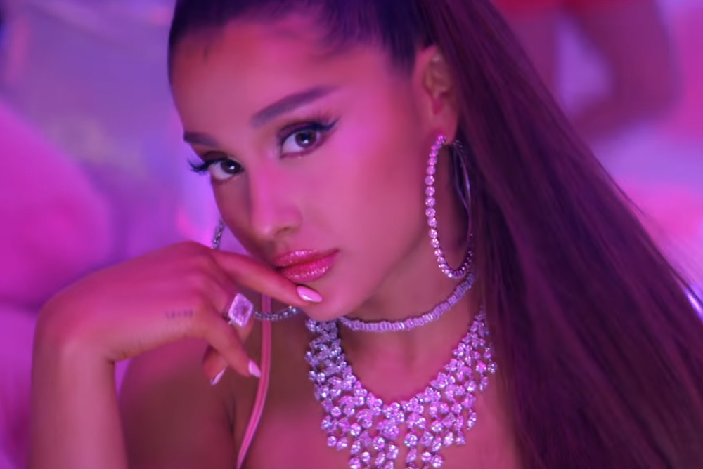 alexis butterworth recommends Ariana Grande Fake Pics