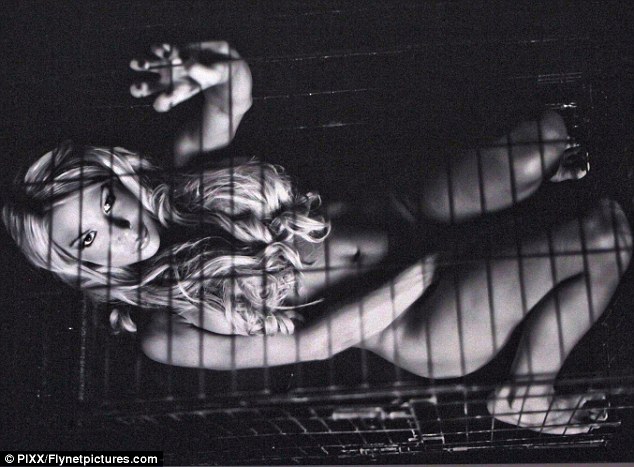 christina mills share brooke hogan naked photos