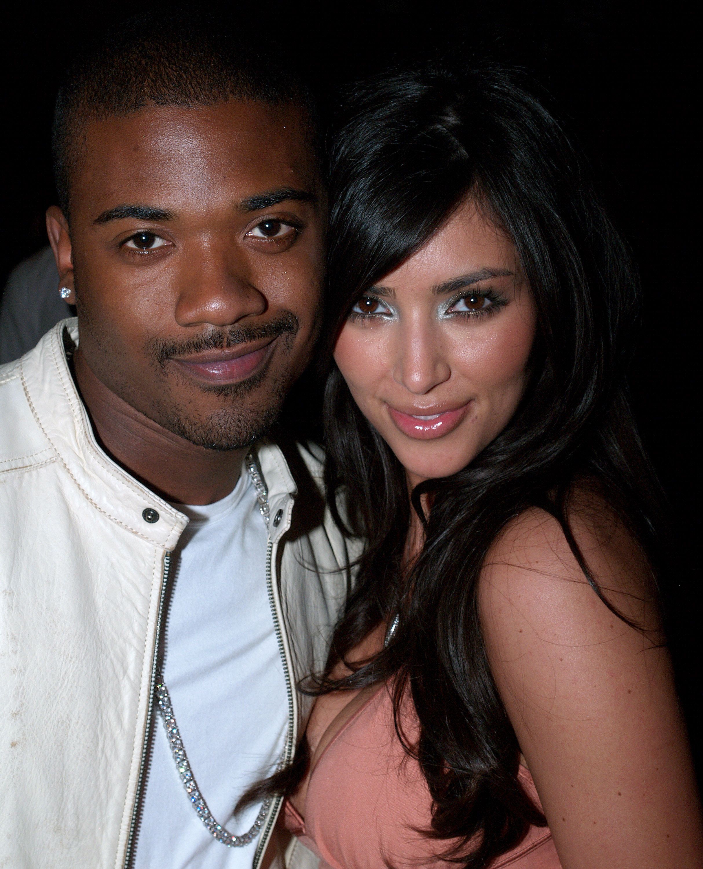 amanda esterhuizen recommends Kim Kardashian Ray J Sextape