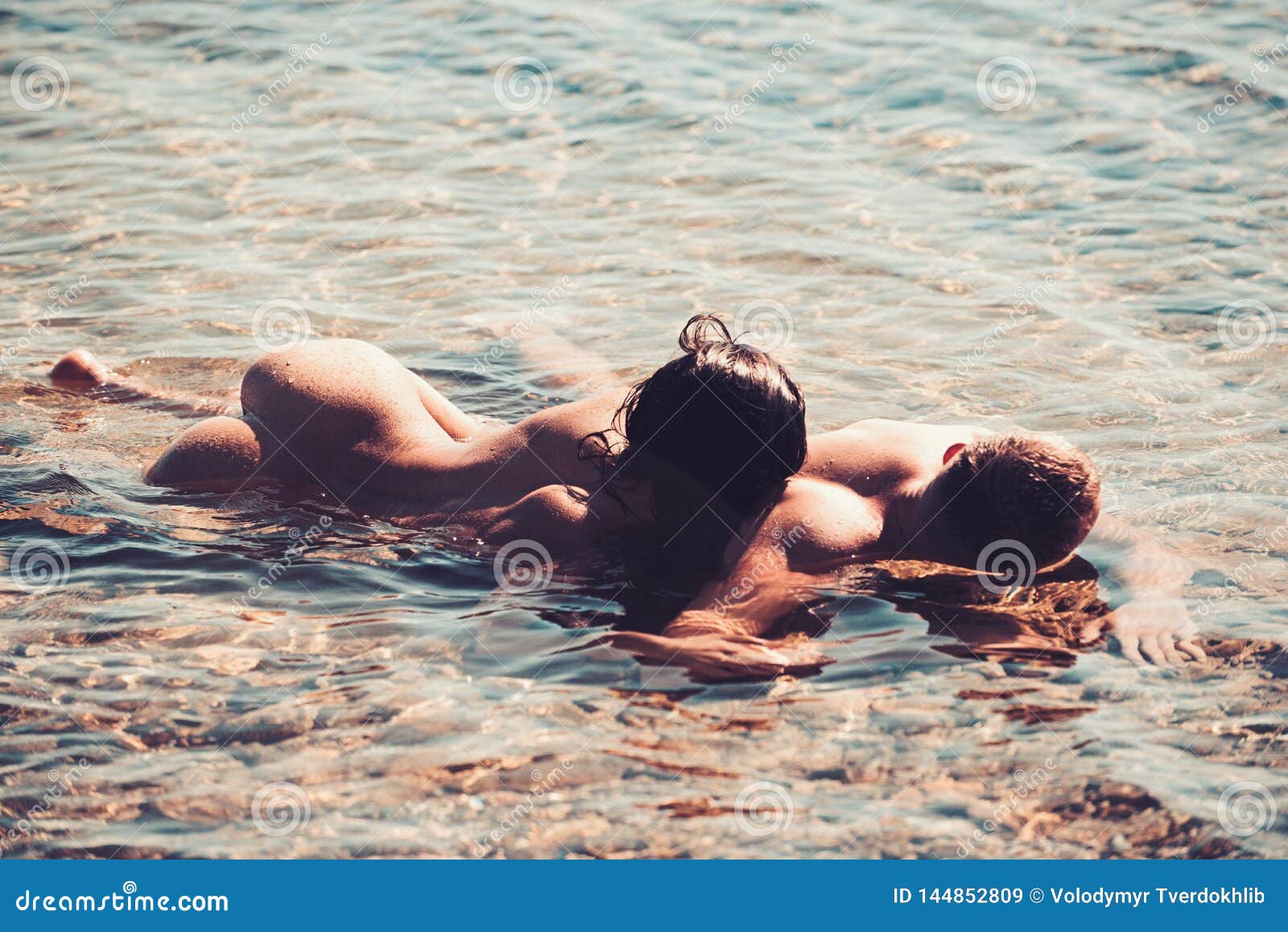 dan saraceno recommends teen nude beach sex pic