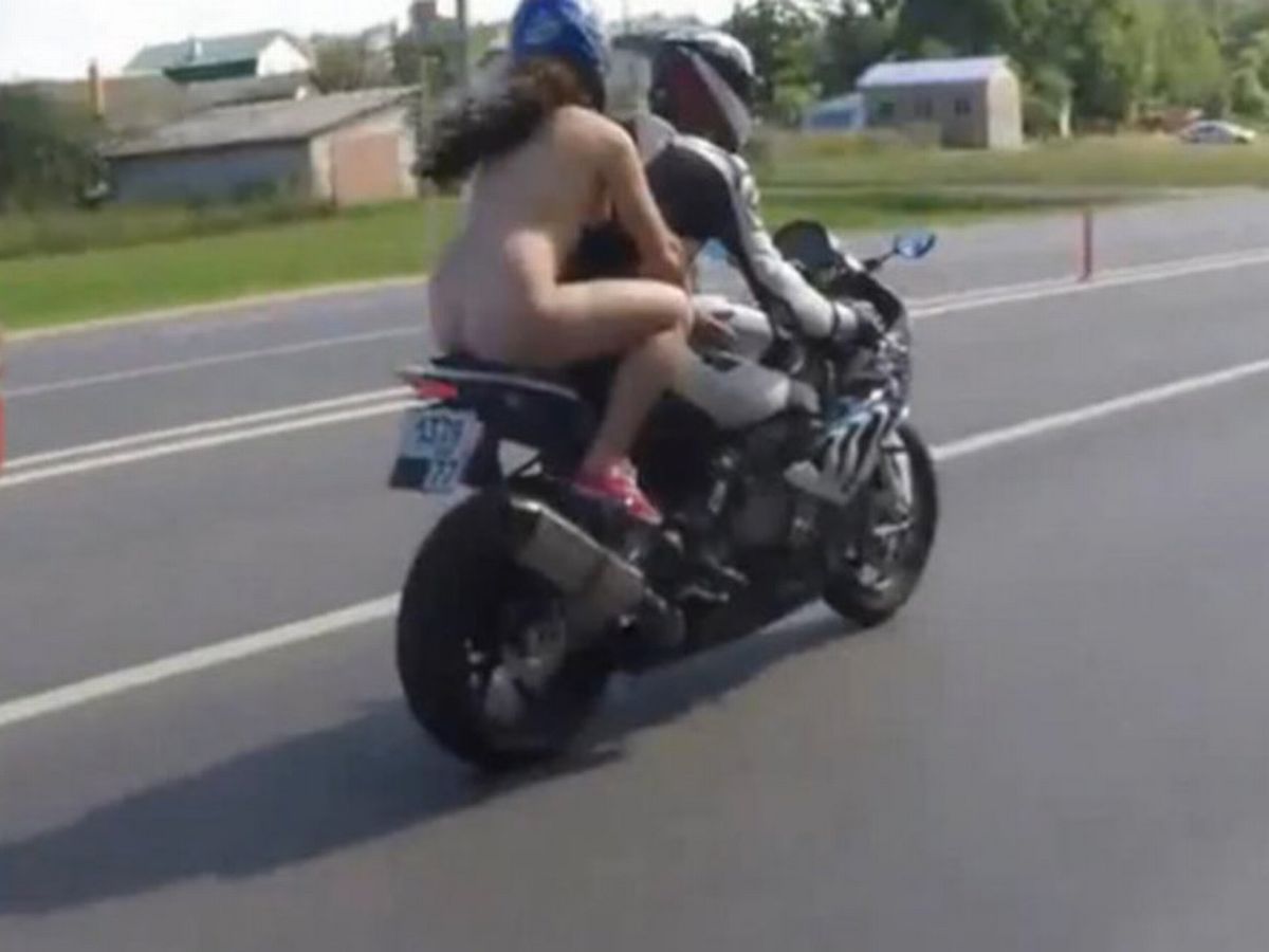 nude motorcycle ride