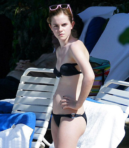 dave daoud recommends Emma Watson Swimsuits