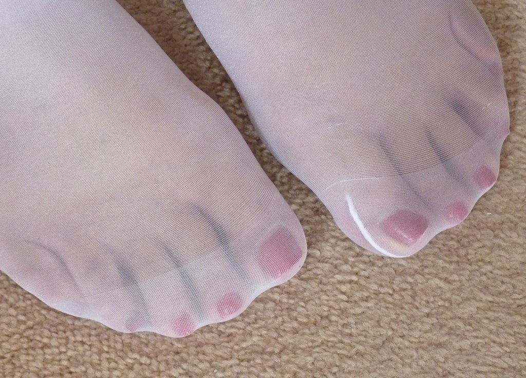 aaron beswick recommends painted toes in pantyhose pic
