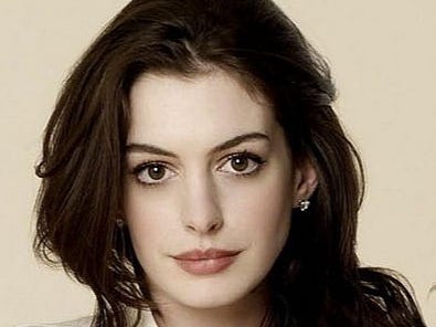 debra tansey recommends anne hathaway pussy pic