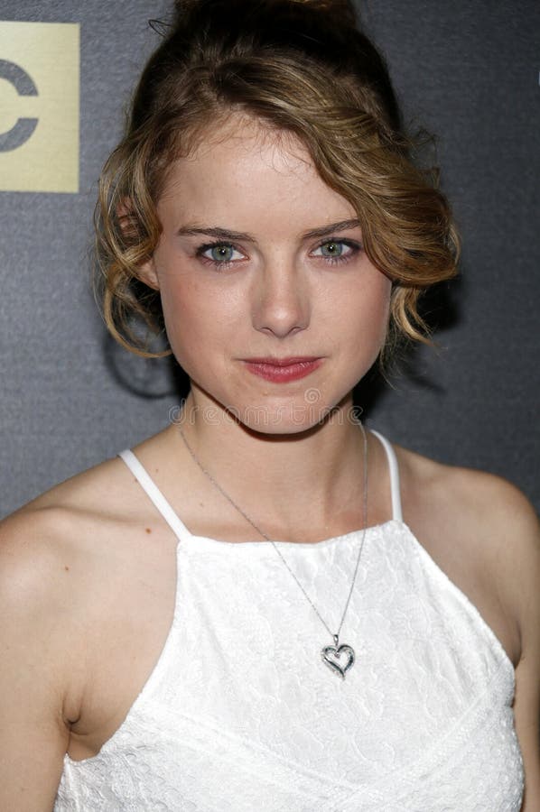 danelle smock recommends laura slade wiggins sexy pic