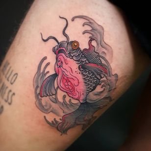 chris bianchino add fish tattoo on pussy photo