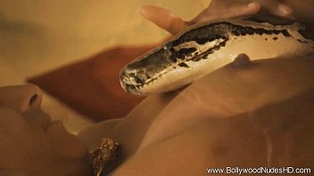 cari jodoh recommends girls and snake sex pic