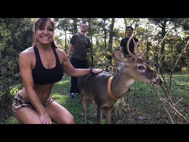 Hot Girl Deer Hunting charms anal