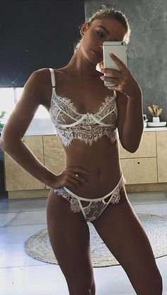 daphne lopez add hot lingerie selfies photo