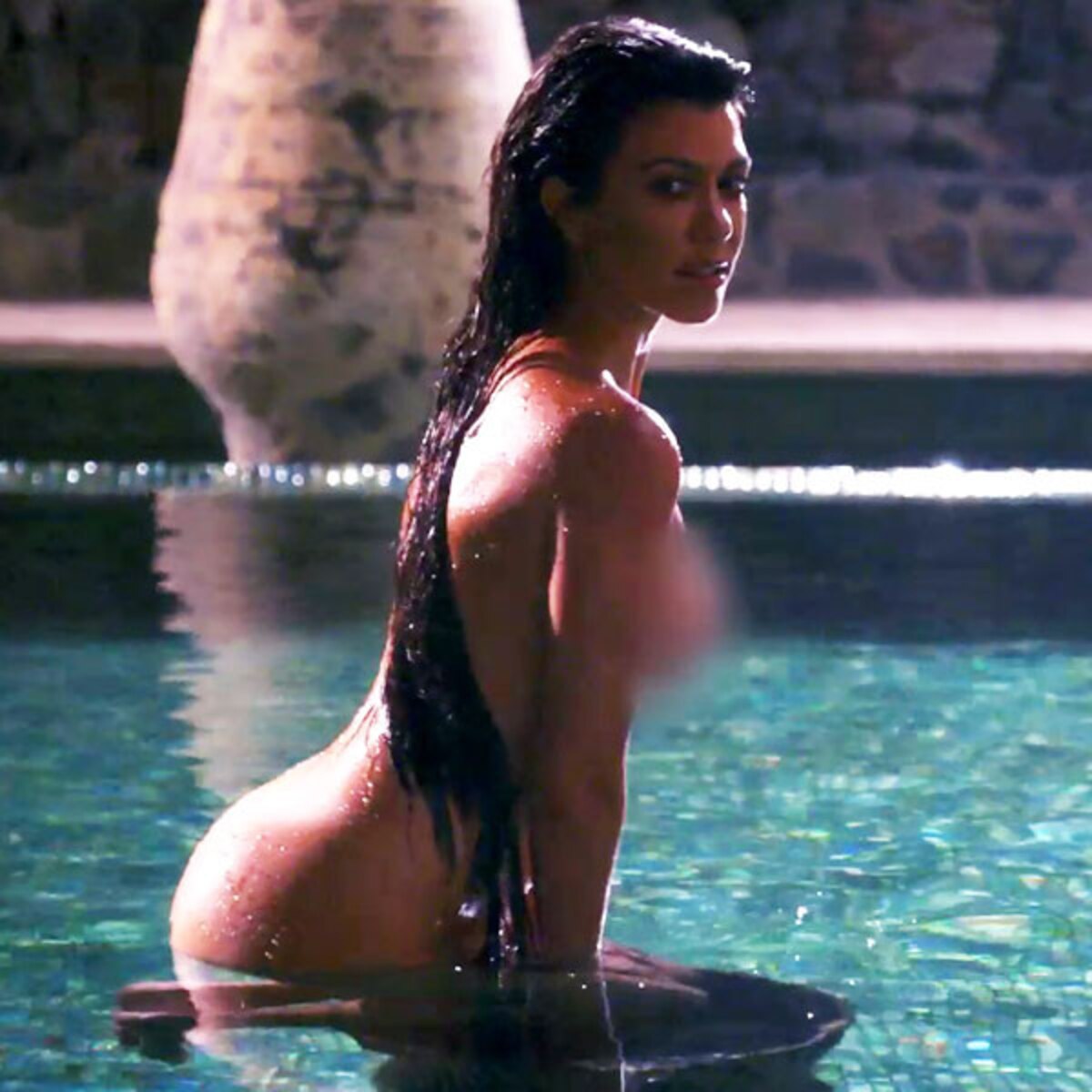 Kourtney Kardashian Leaked Nude Pics haley paige