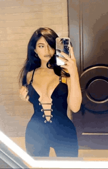 andrea roca recommends kylie jenner hot gif pic