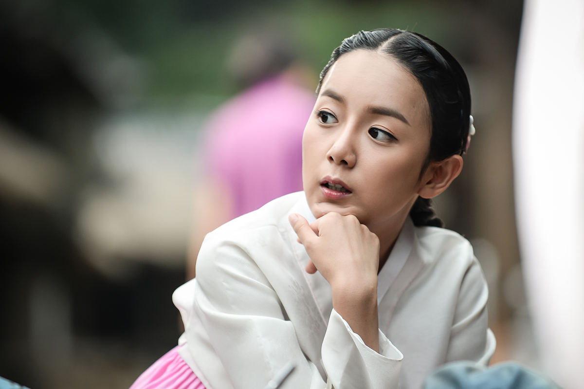 alma elizabeth hernandez recommends Lost Flower Eo Woo Dong