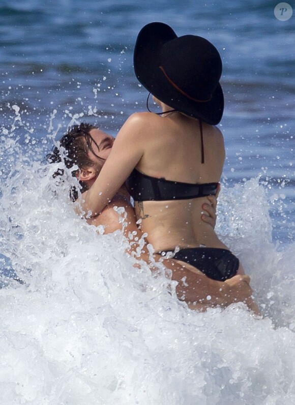 david franklin recommends miley cyrus in maui pic