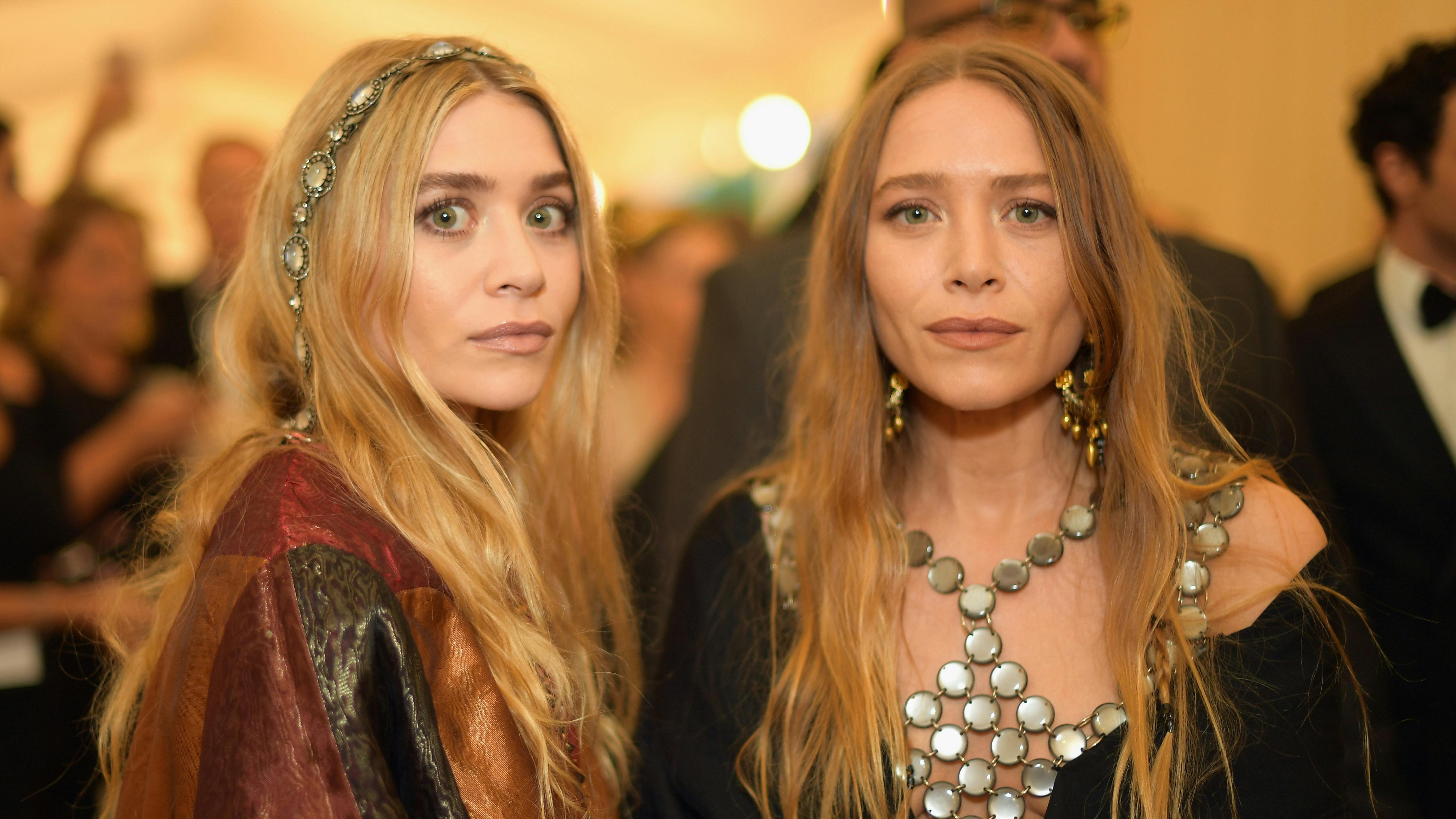 naked pictures of mary kate and ashley olsen