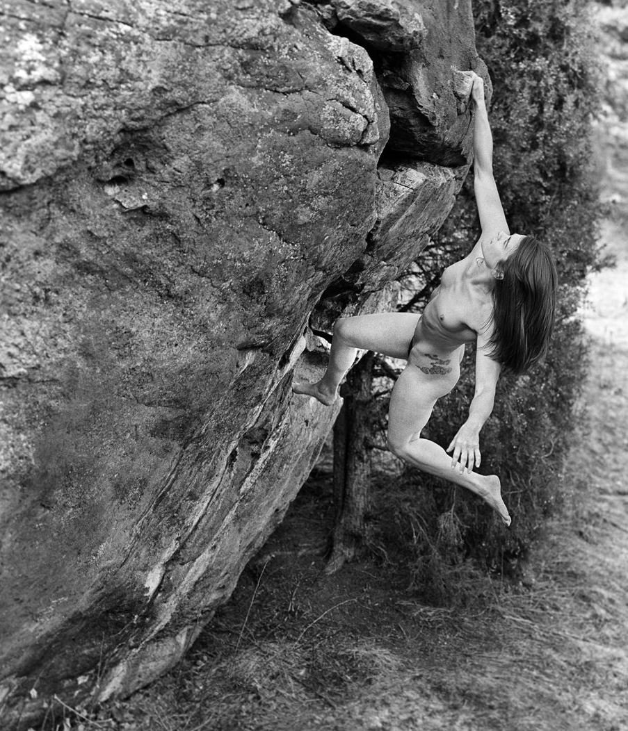 christine roca recommends nude women rock climbing pic
