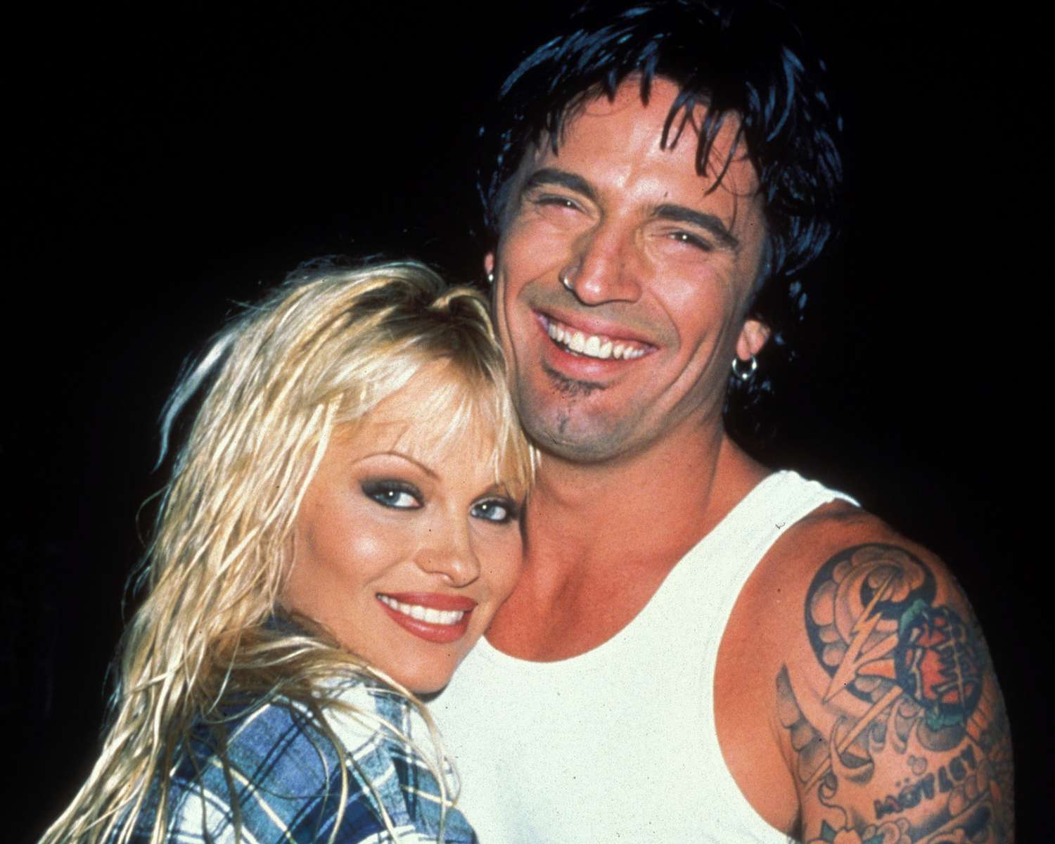 andy ragoobar recommends pamela anderson lee porn pic