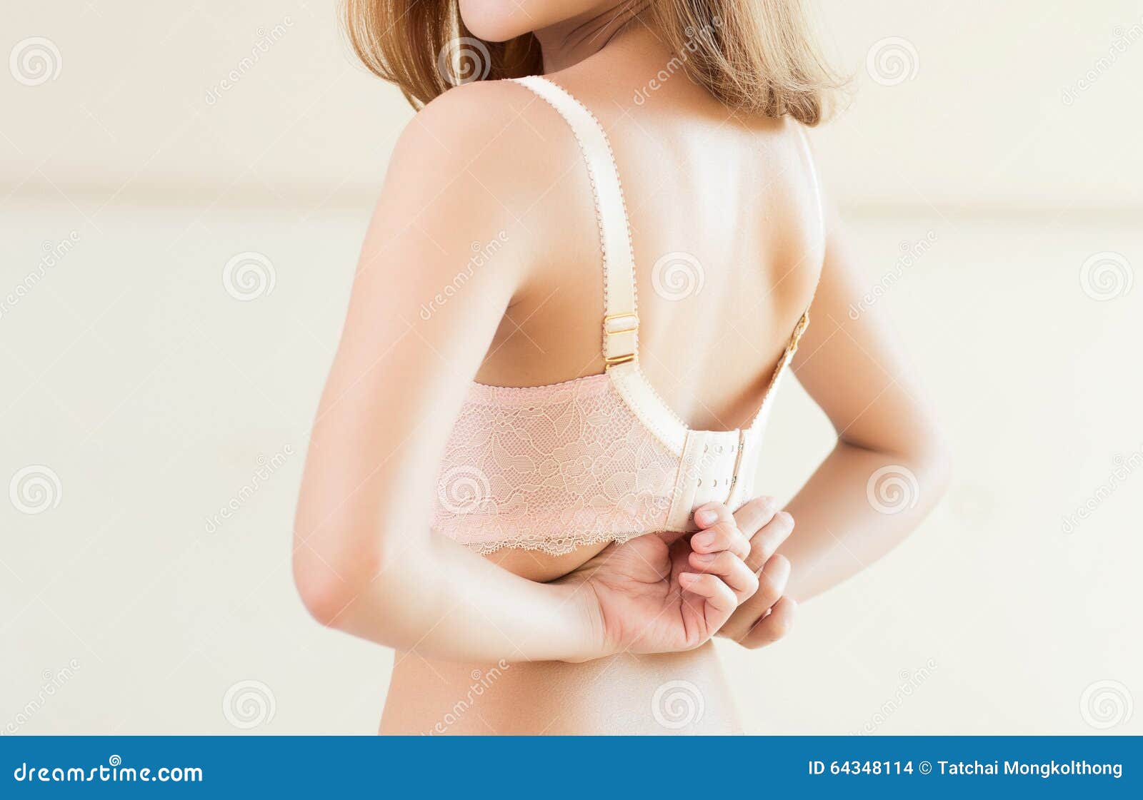 ammeer aarthi add sexy woman taking off bra photo